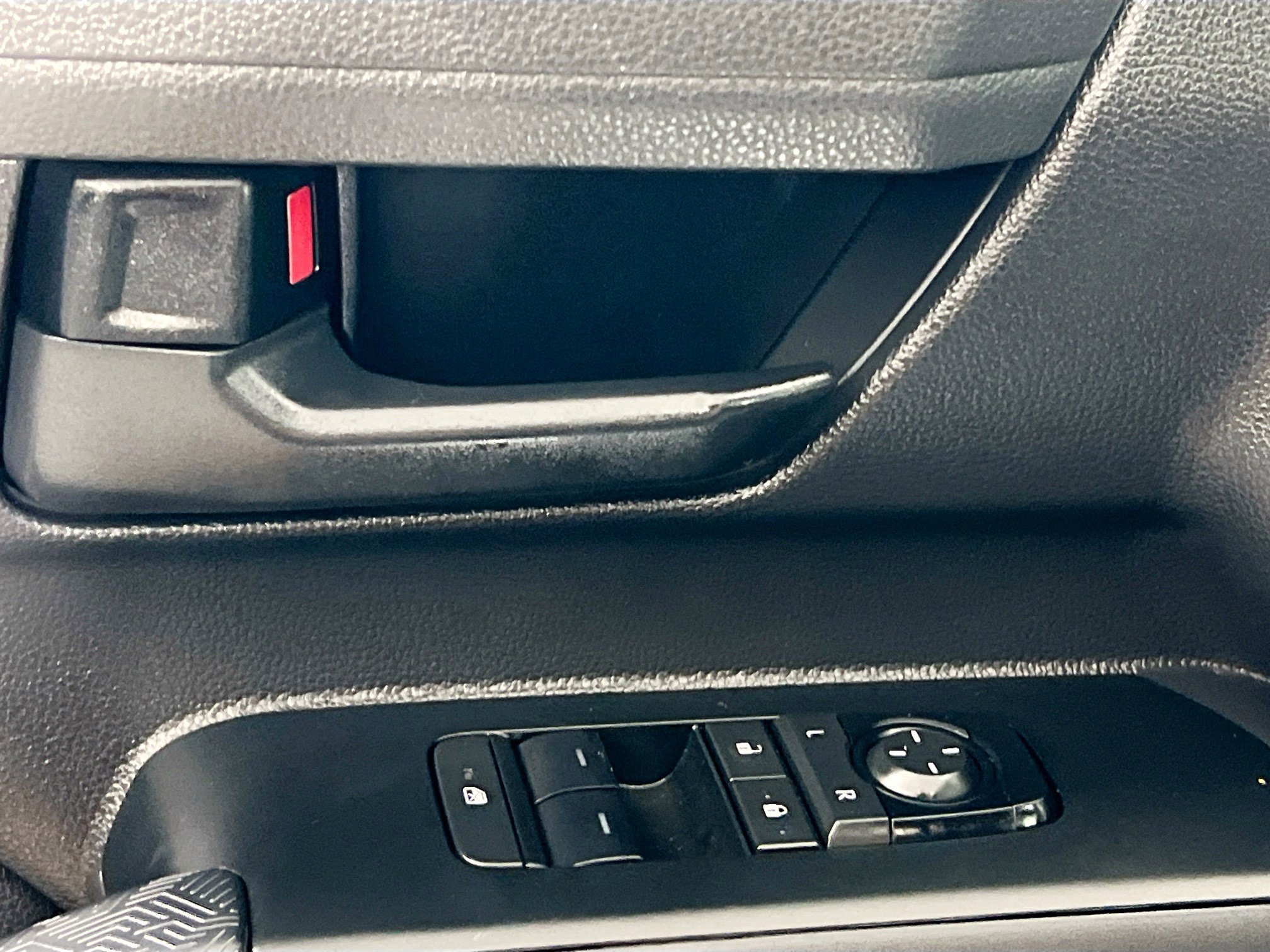 Used 2024 Toyota Tacoma SR w/ Towing Package image 10