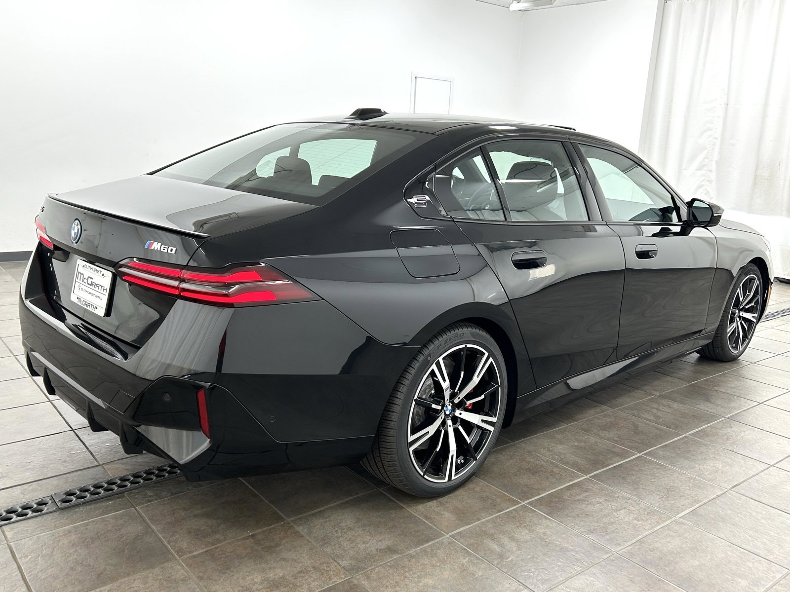 New 2025 BMW i5 M60 w/ Premium Package image 5