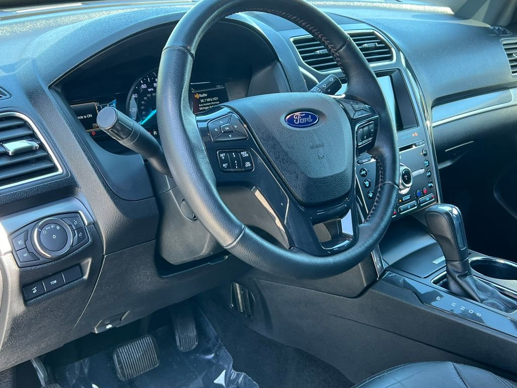 Used 2018 Ford Explorer Sport w/ Equipment Group 401A AWD/4WD image 21