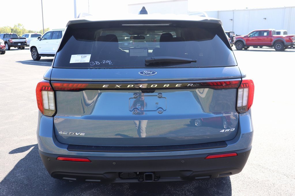New 2026 Ford Explorer Active image 10