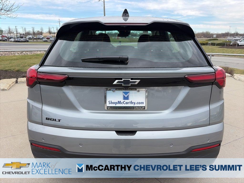 New 2027 Chevrolet Bolt LT FWD image 7