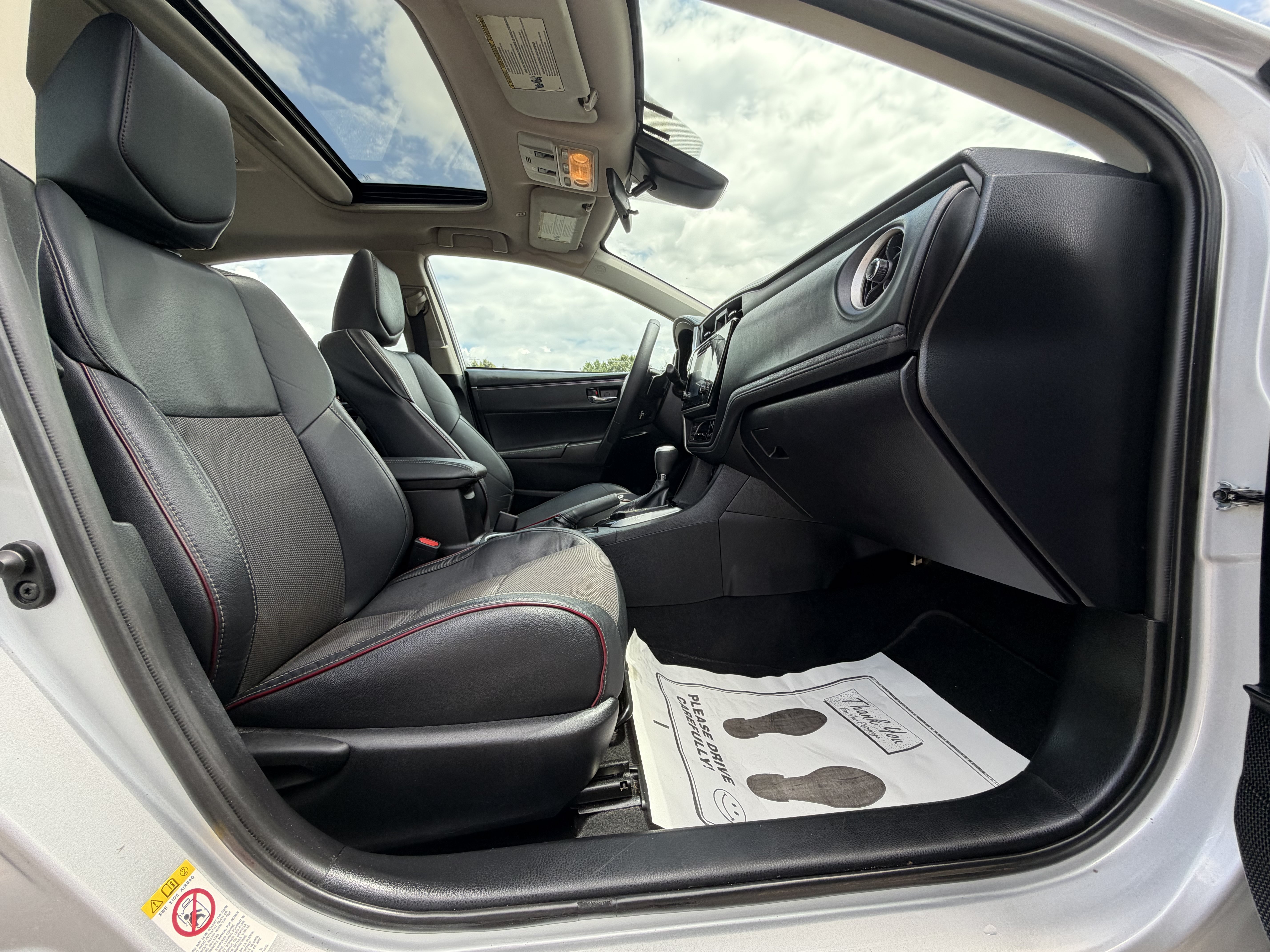 Used 2017 Toyota Corolla SE 50th Anniversary FWD image 16