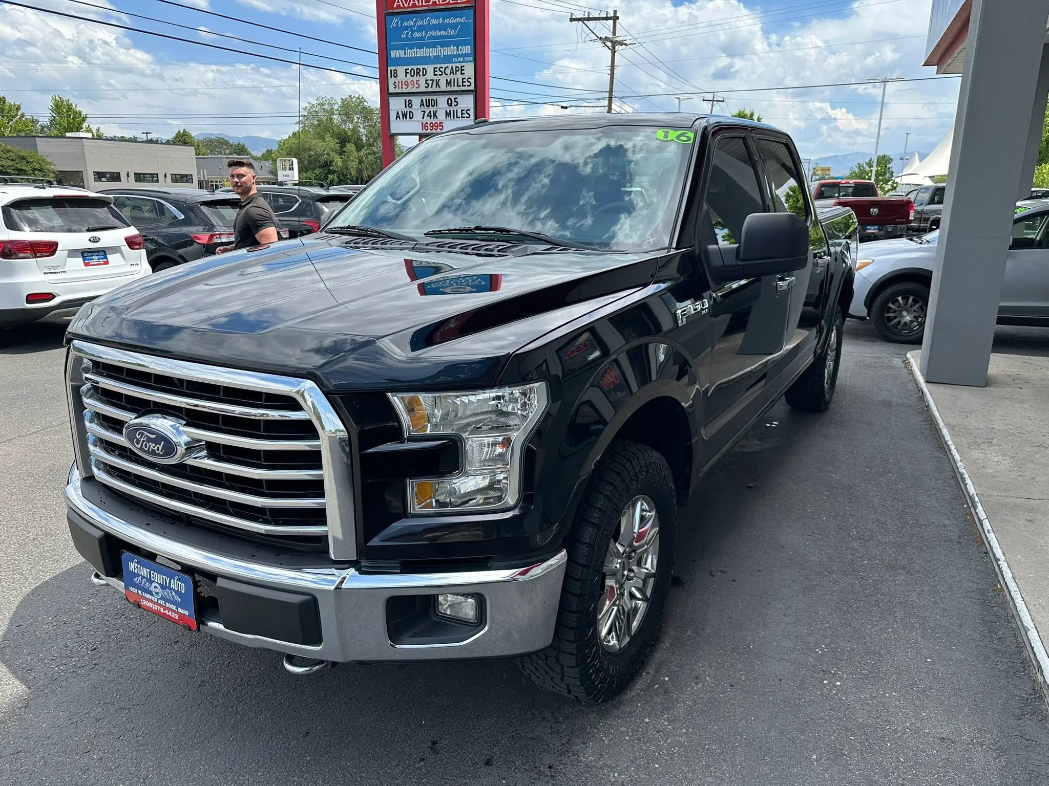 Used 2016 Ford F150 XLT w/ XTR Package AWD/4WD image 37