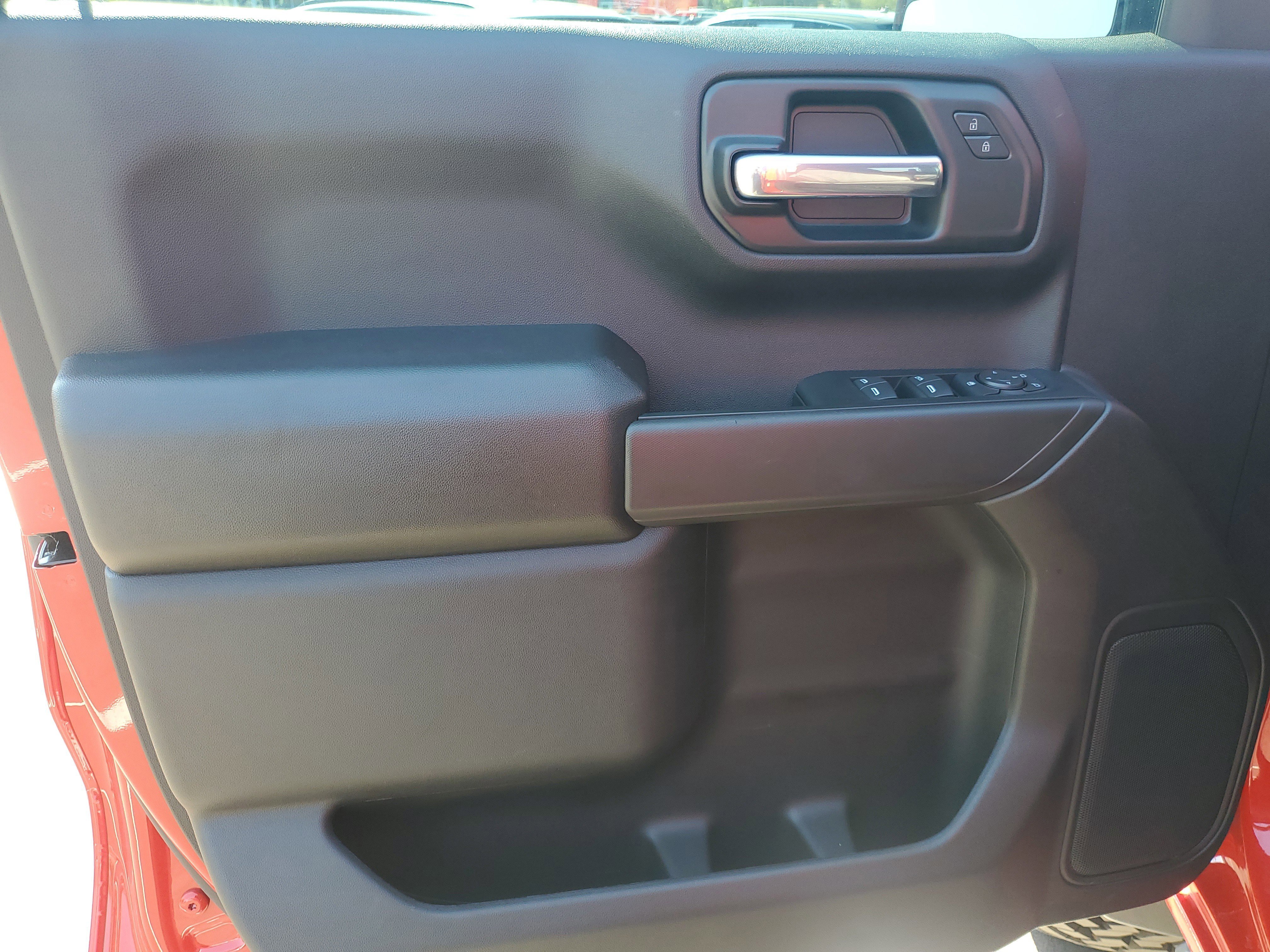 Used 2026 Chevrolet Silverado 1500 Custom Trail Boss image 8