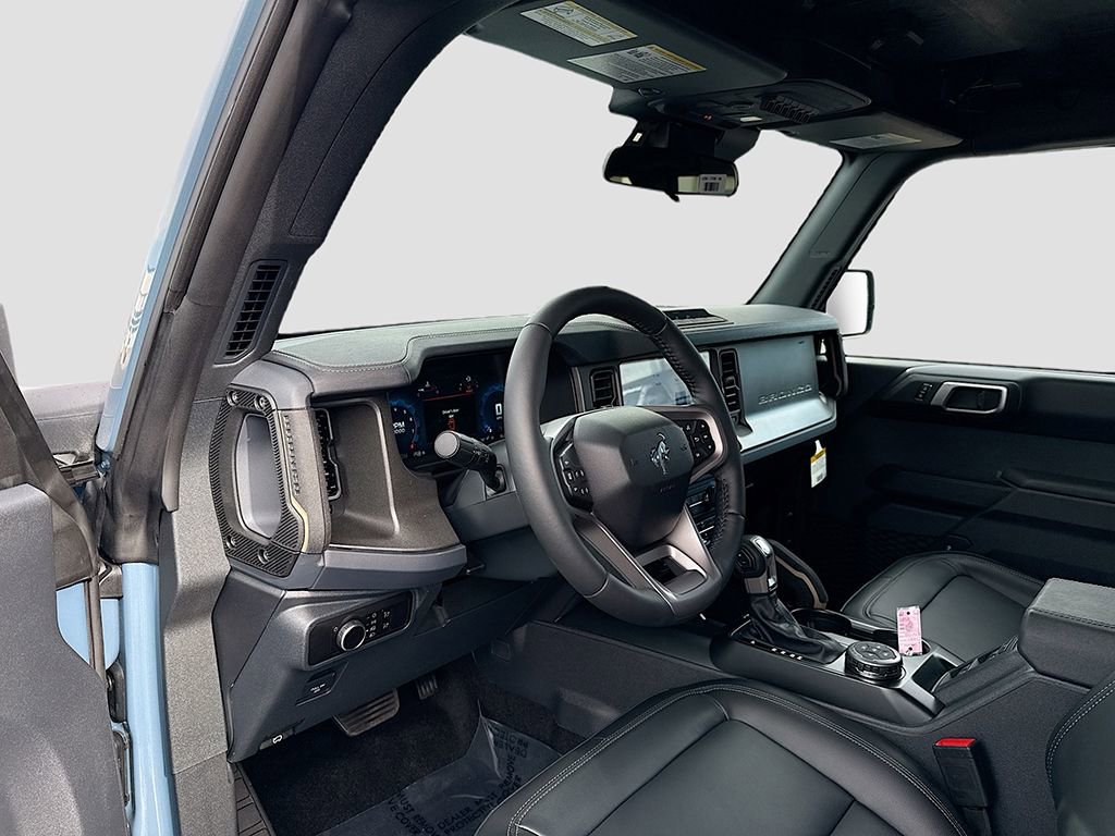 New 2025 Ford Bronco Badlands image 17