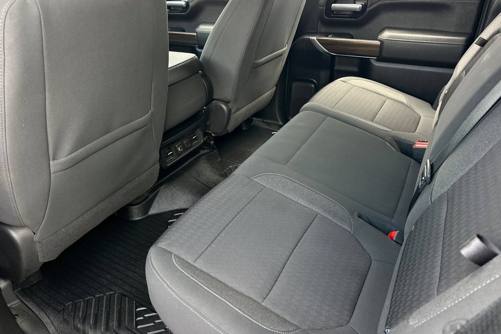 Used 2021 Chevrolet Silverado 1500 RST AWD/4WD image 14