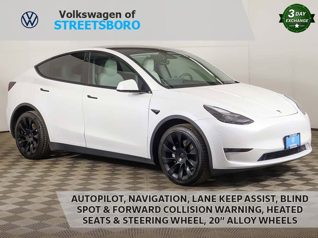 Used 2023 Tesla Model Y Long Range image 1