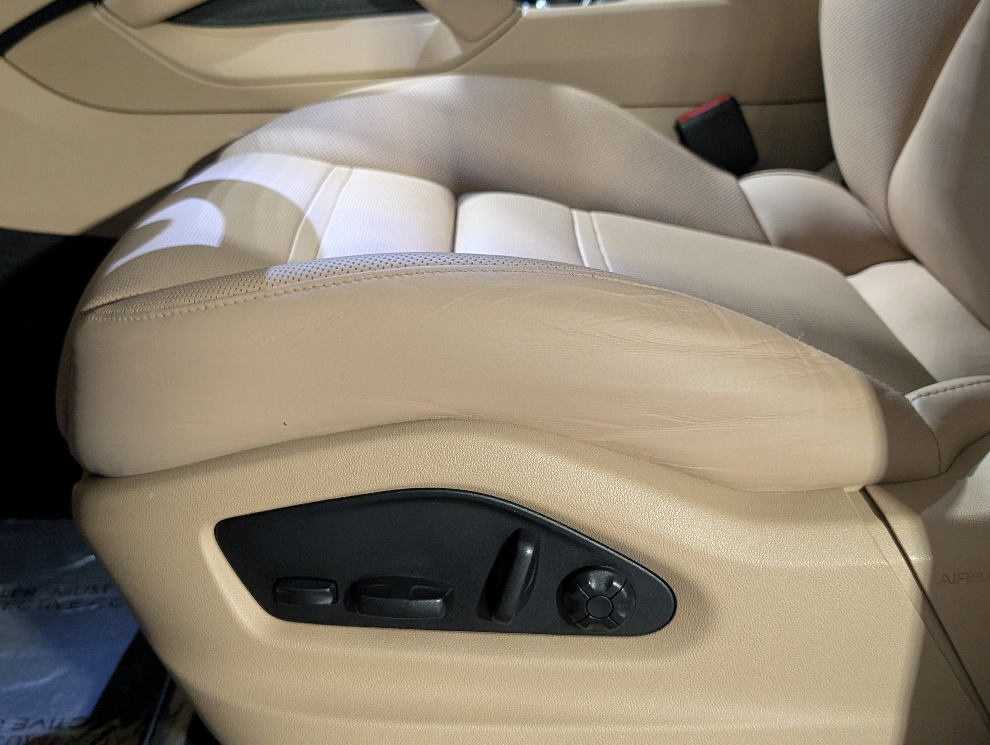 Certified 2022 Porsche Cayenne E-Hybrid image 20