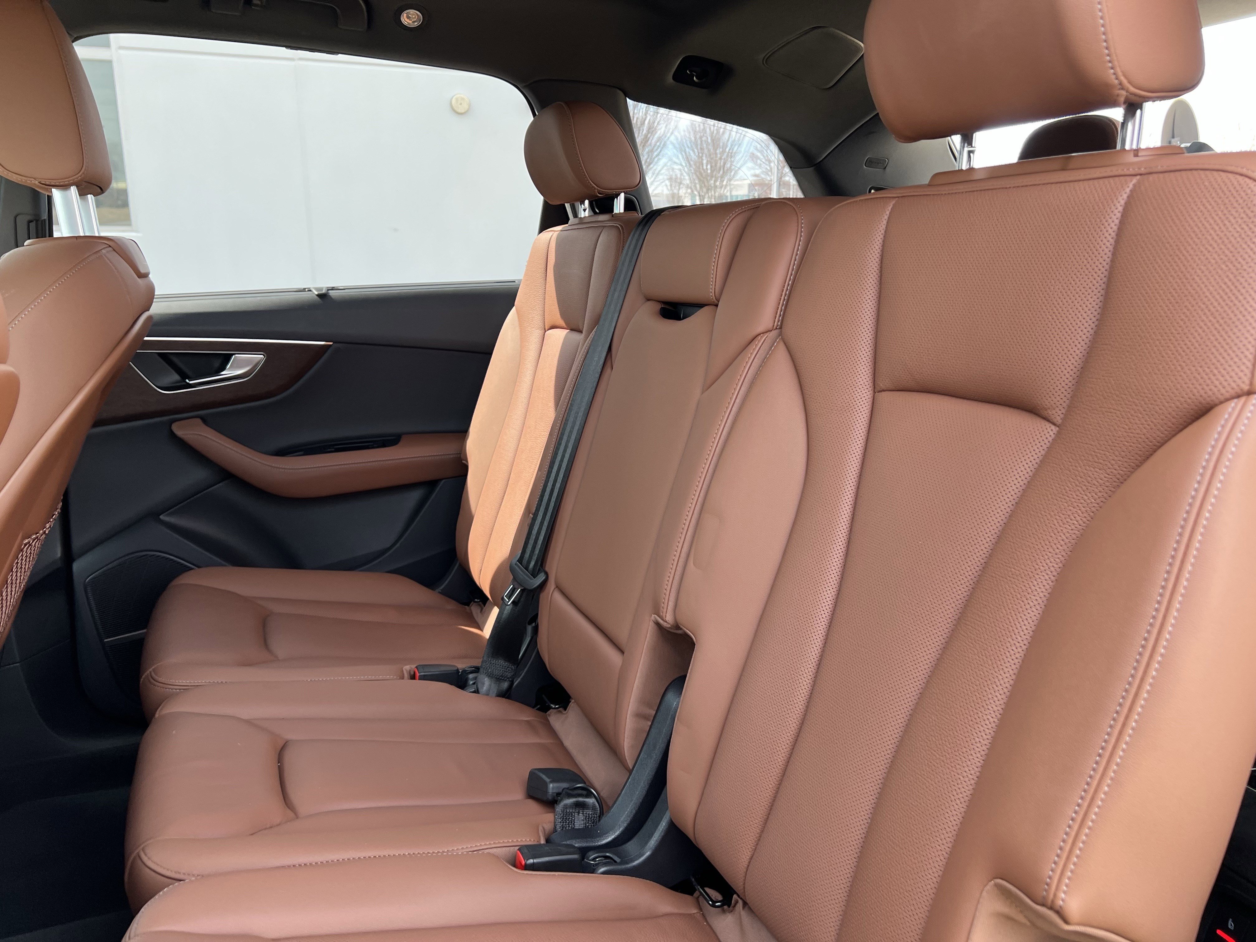 Used 2025 Audi Q7 3.0T Premium Plus w/ Premium Plus Package image 32