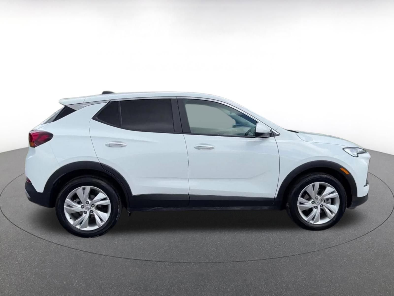 Used 2025 Buick Encore GX Preferred FWD image 16