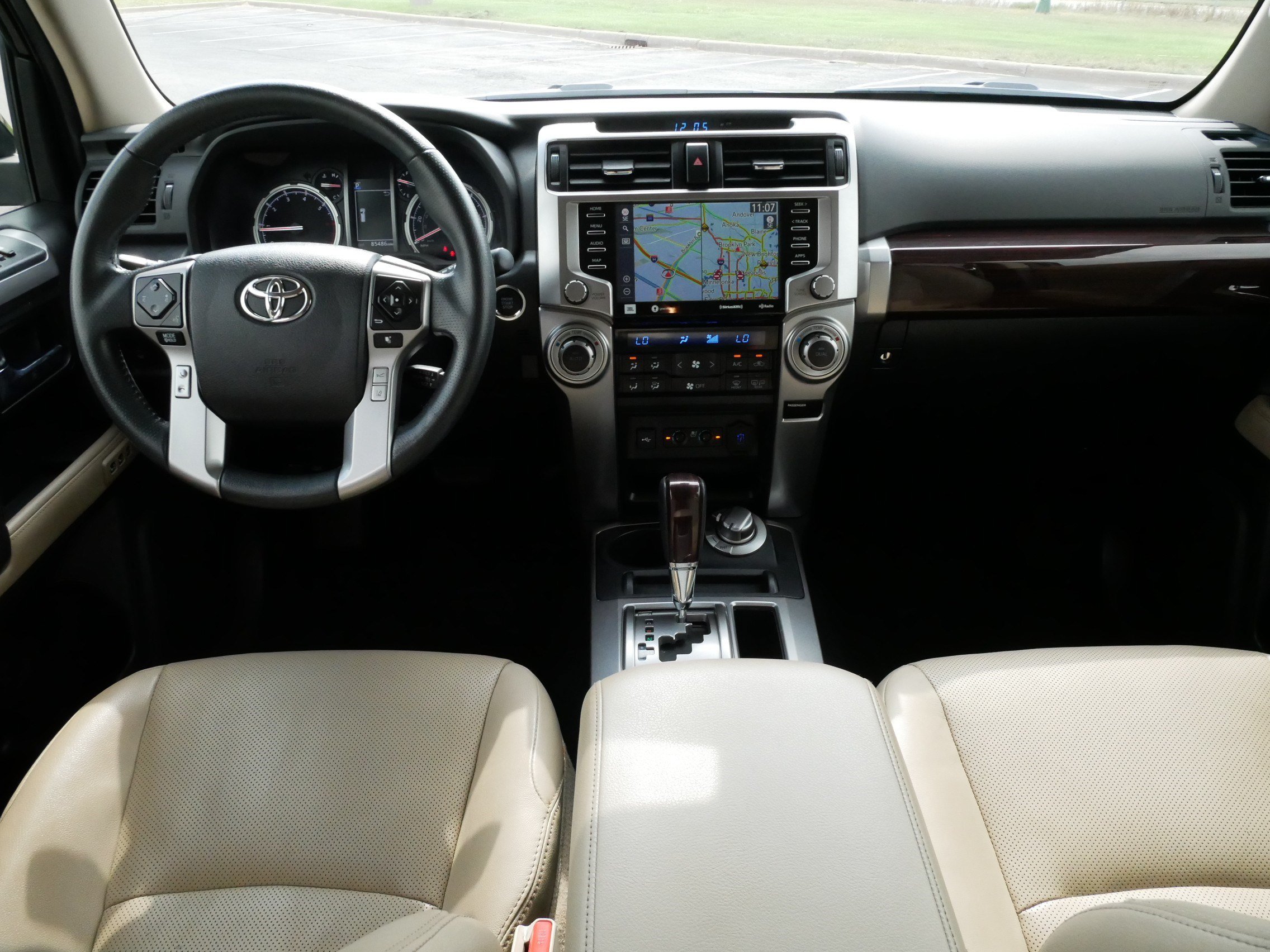 Used 2021 Toyota 4Runner Limited AWD/4WD image 10