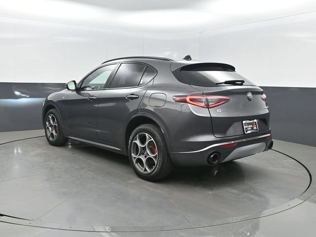 Used 2024 Alfa Romeo Stelvio Ti AWD/4WD image 30