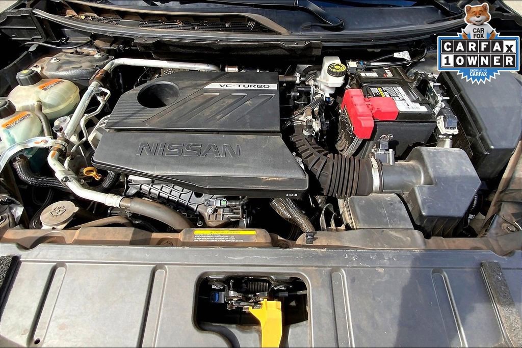 Used 2023 Nissan Rogue SV image 10