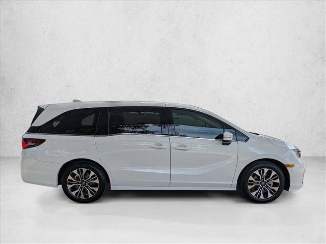 Certified 2026 Honda Odyssey Elite image 4