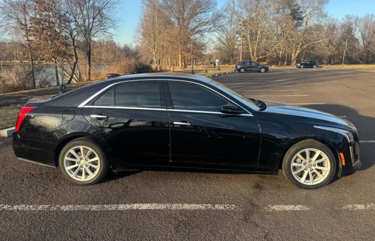 Used 2018 Cadillac CTS Sedan image 3
