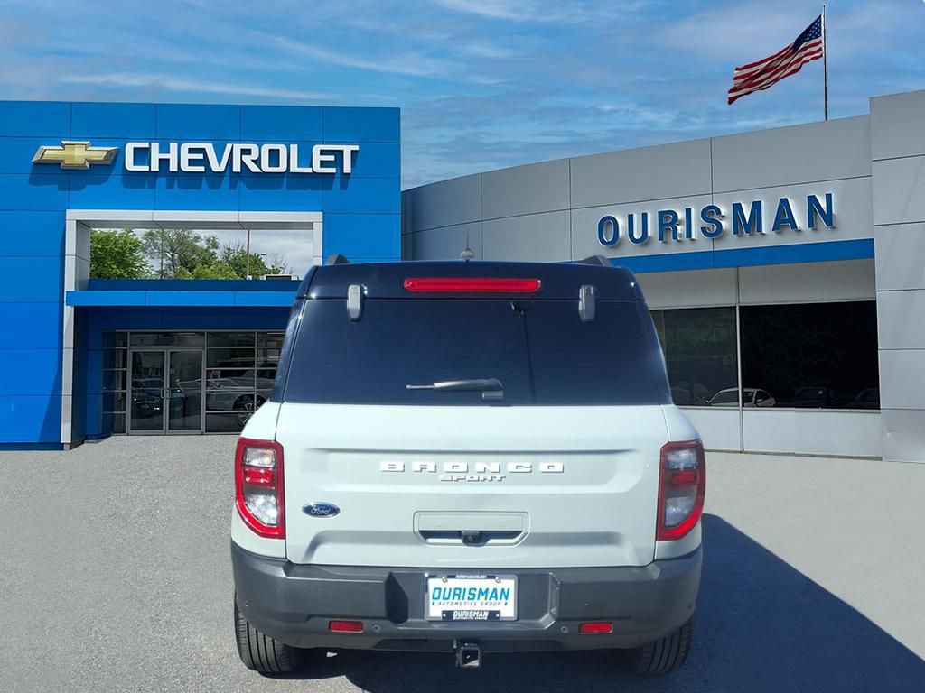 Used 2021 Ford Bronco Sport Outer Banks w/ Outer Banks Package image 4