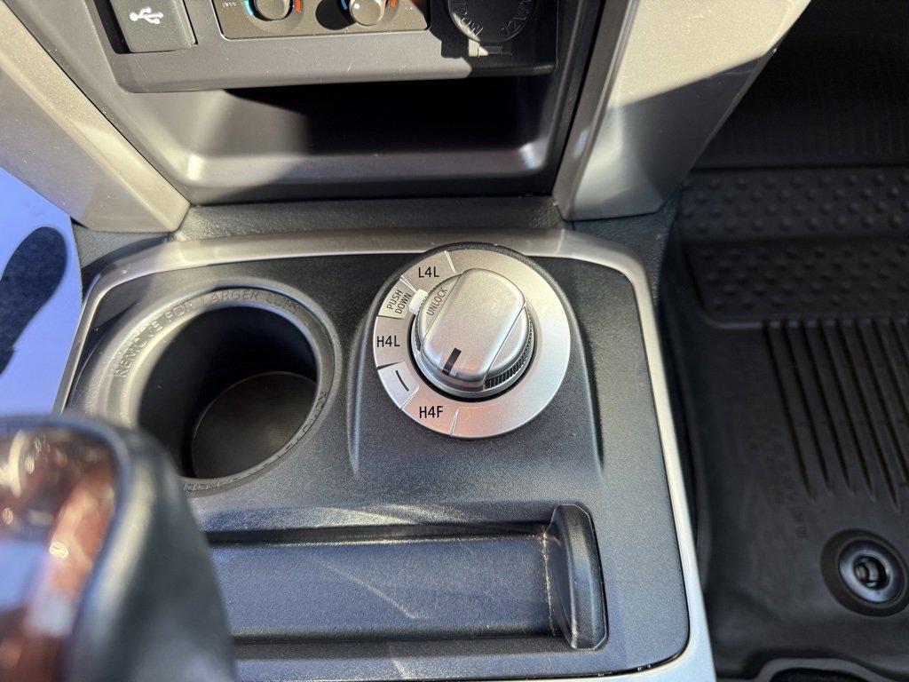 Used 2024 Toyota 4Runner Limited image 28