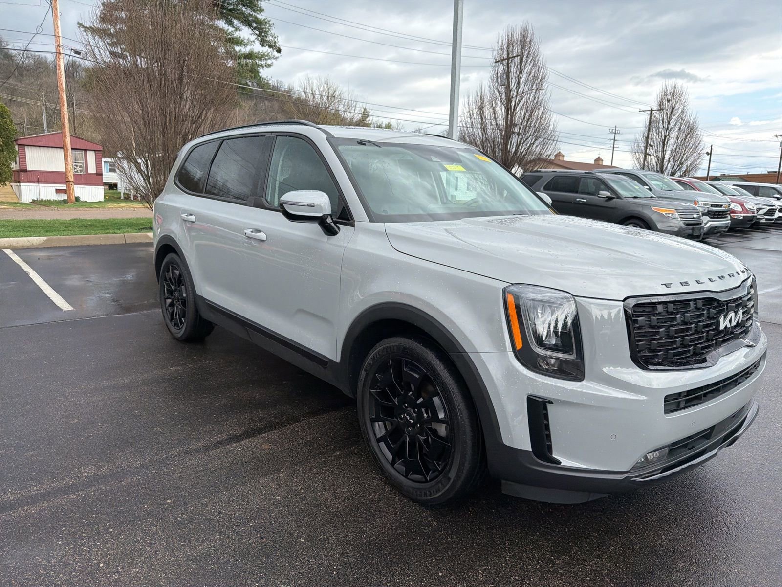 Used 2022 Kia Telluride SX w/ SX Prestige Package image 7