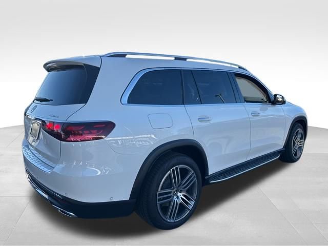 Used 2026 Mercedes-Benz GLS 450 4MATIC image 7