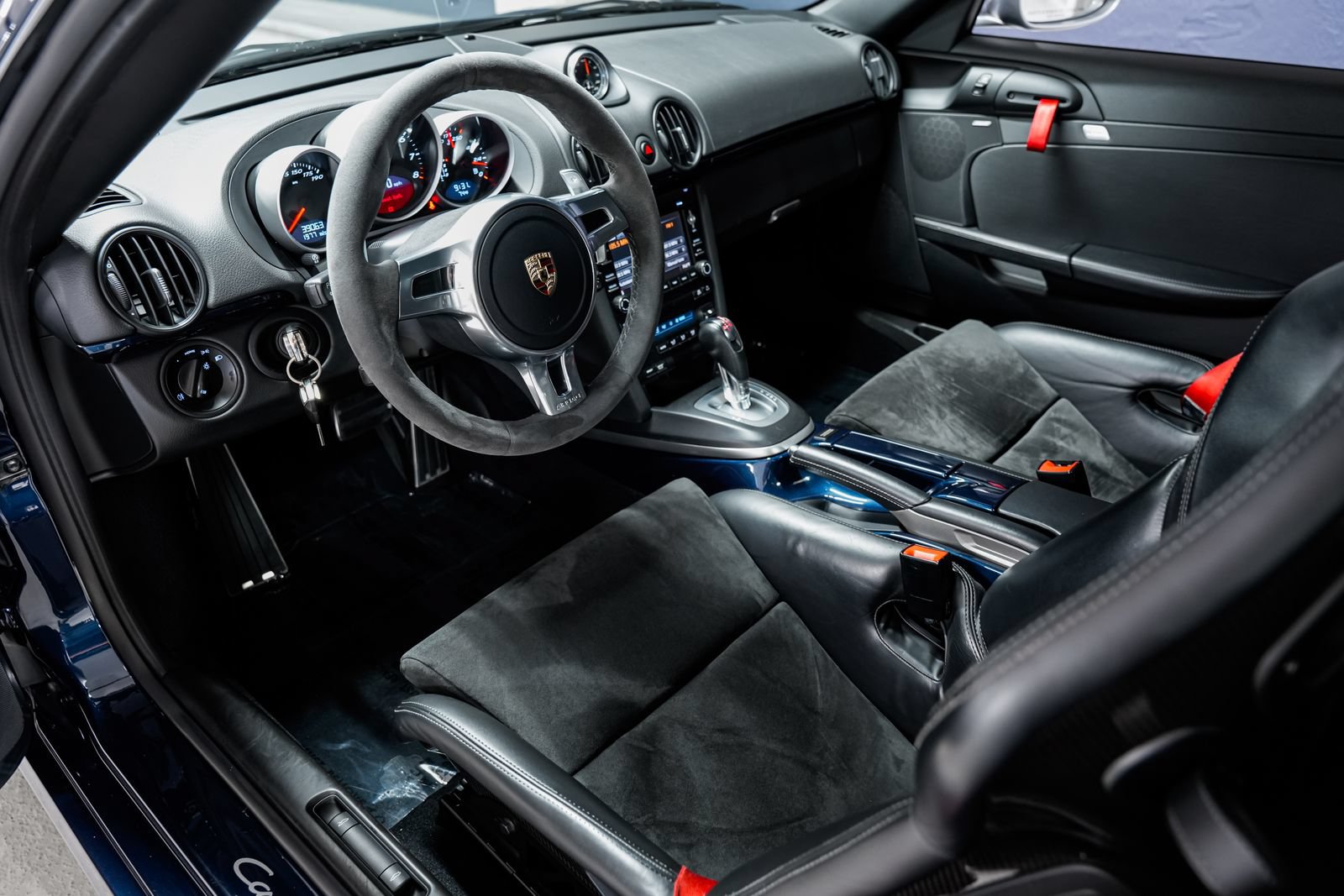 Used 2012 Porsche Cayman R RWD image 9