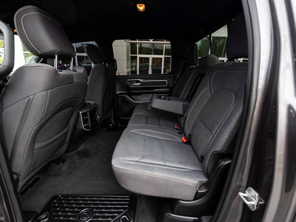 Used 2022 RAM 1500 Big Horn AWD/4WD image 25