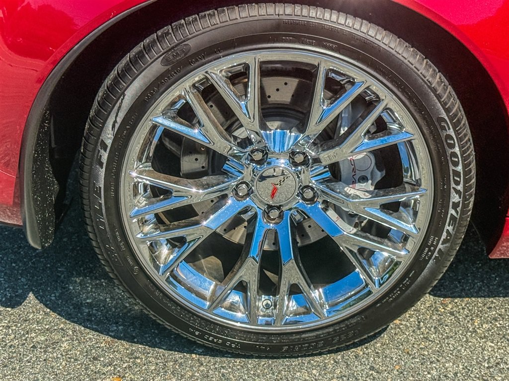 Used 2010 Chevrolet Corvette Grand Sport w/ Preferred Equipment Group RWD image 32