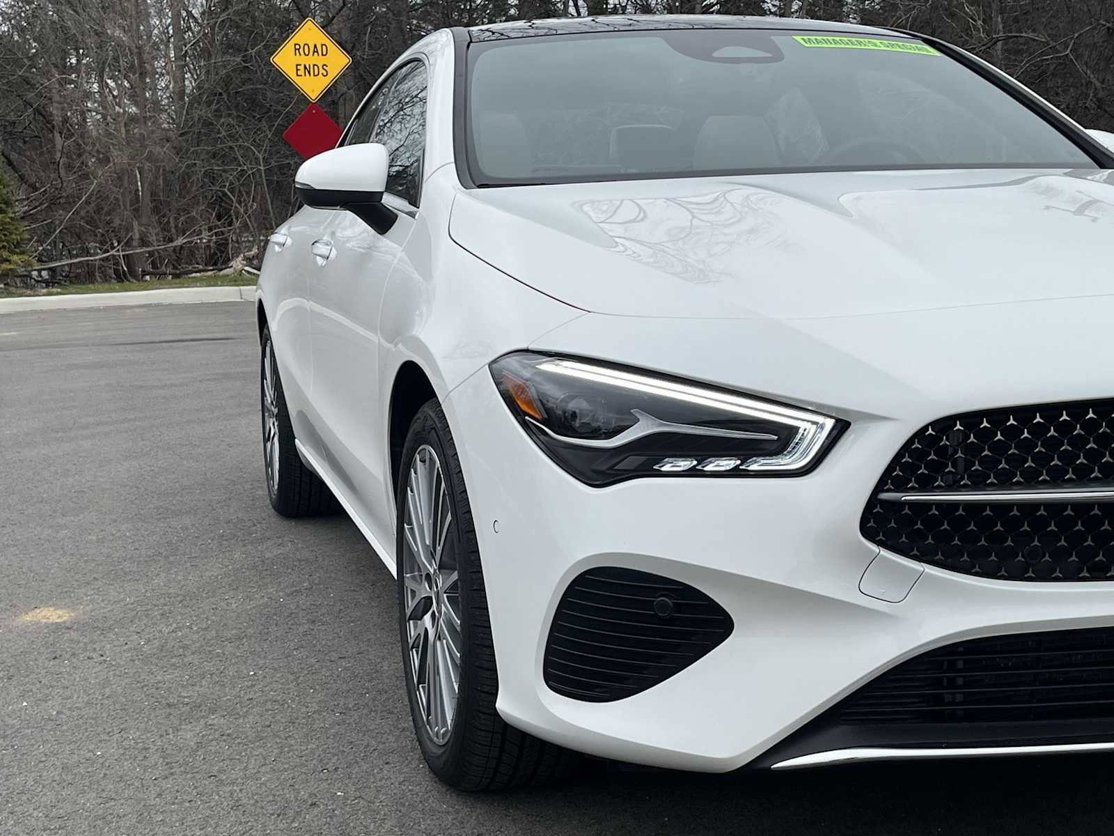 Used 2025 Mercedes-Benz CLA 250 4MATIC image 22