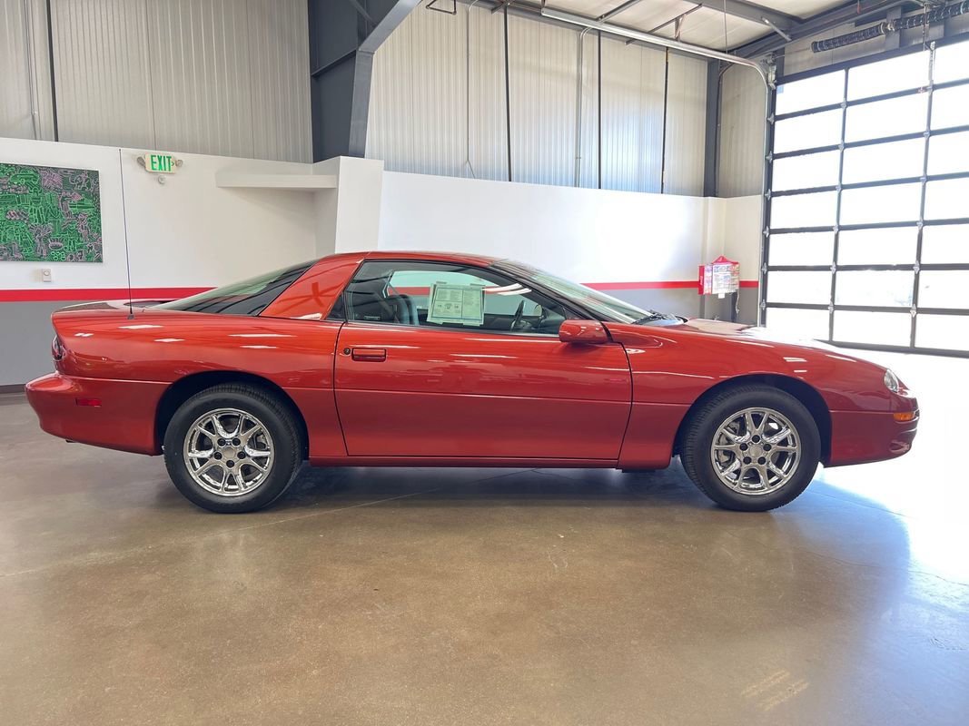 Used 2002 Chevrolet Camaro Z28 w/ Preferred Equipment Group image 3
