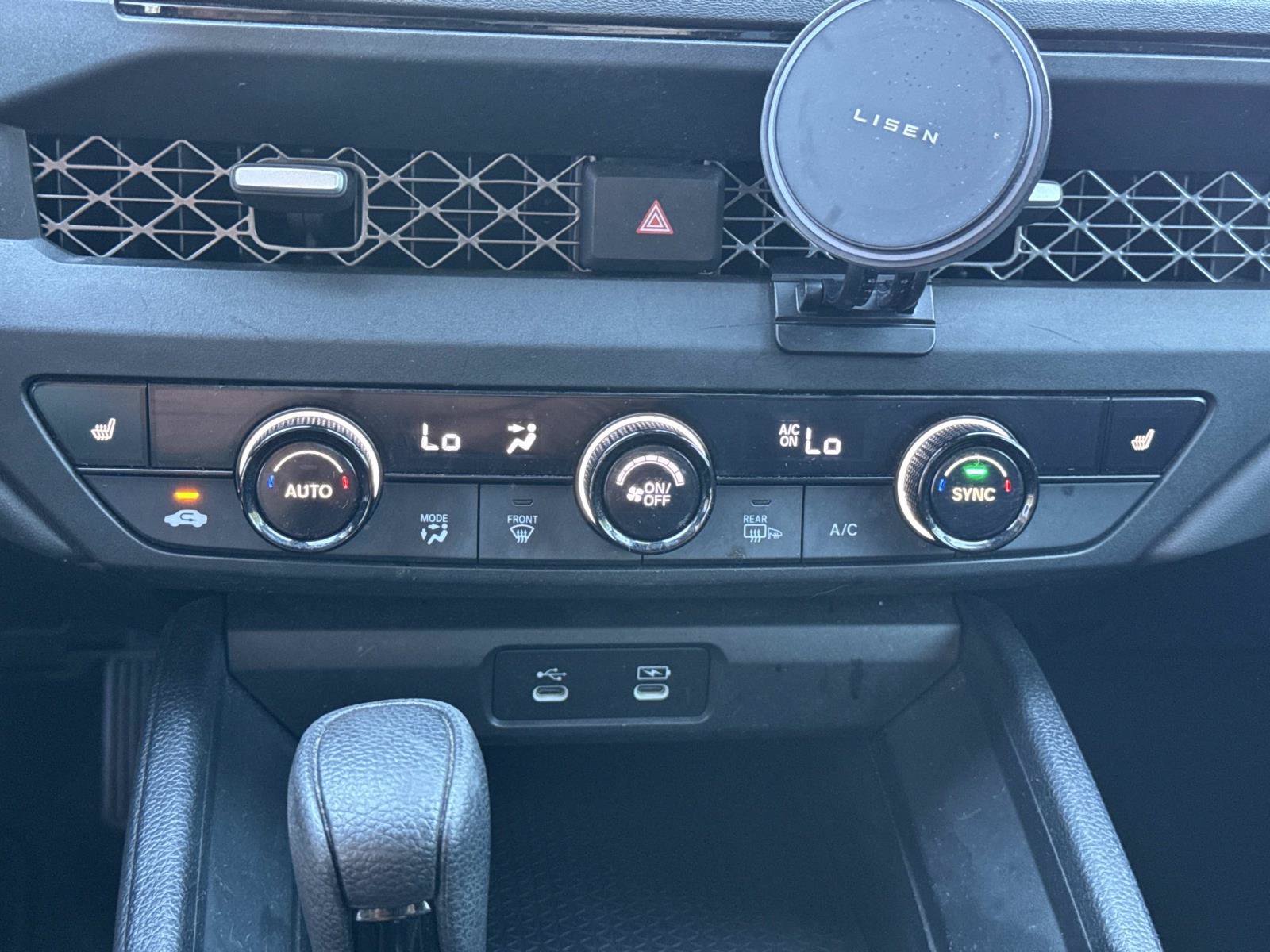 Used 2023 Honda Accord EX image 25