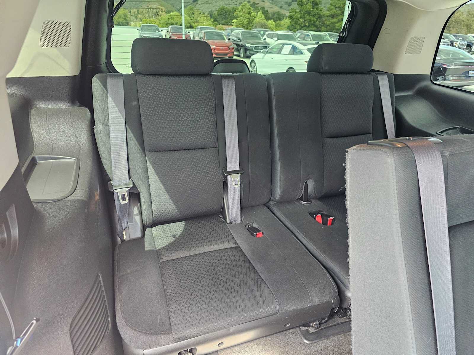 Used 2013 Chevrolet Tahoe LS RWD image 13