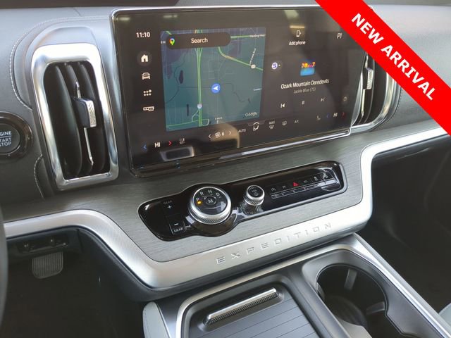 Used 2025 Ford Expedition Max Platinum AWD/4WD image 18