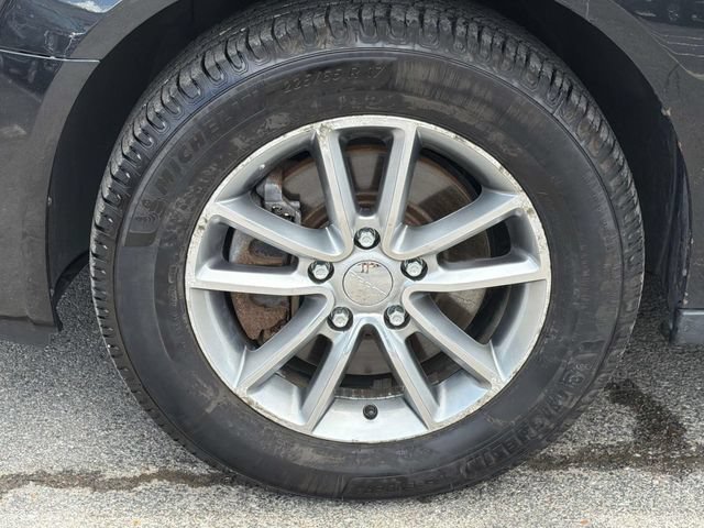Used 2015 Dodge Grand Caravan SXT FWD image 12