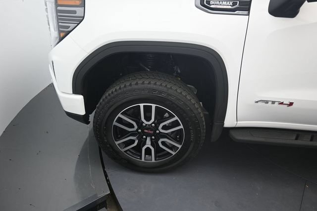 Used 2026 GMC Sierra 1500 AT4 w/ AT4 Premium Package AWD/4WD image 9