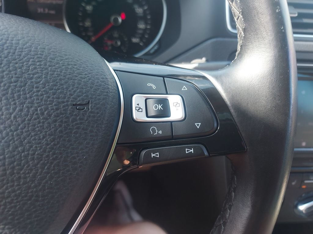 Used 2017 Volkswagen Jetta SE FWD image 20
