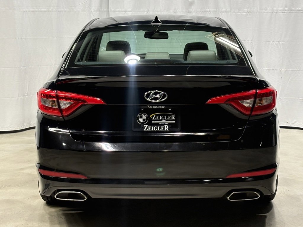 Used 2017 Hyundai Sonata Limited w/ Cargo Package image 5