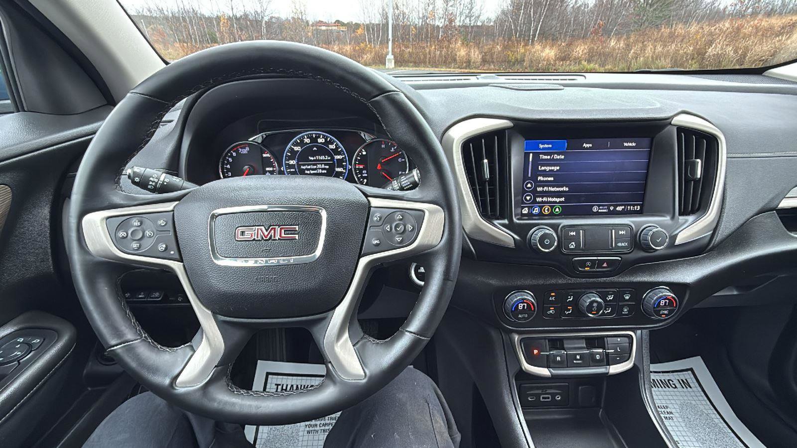 Used 2024 GMC Terrain Denali w/ Denali Premium Package image 27