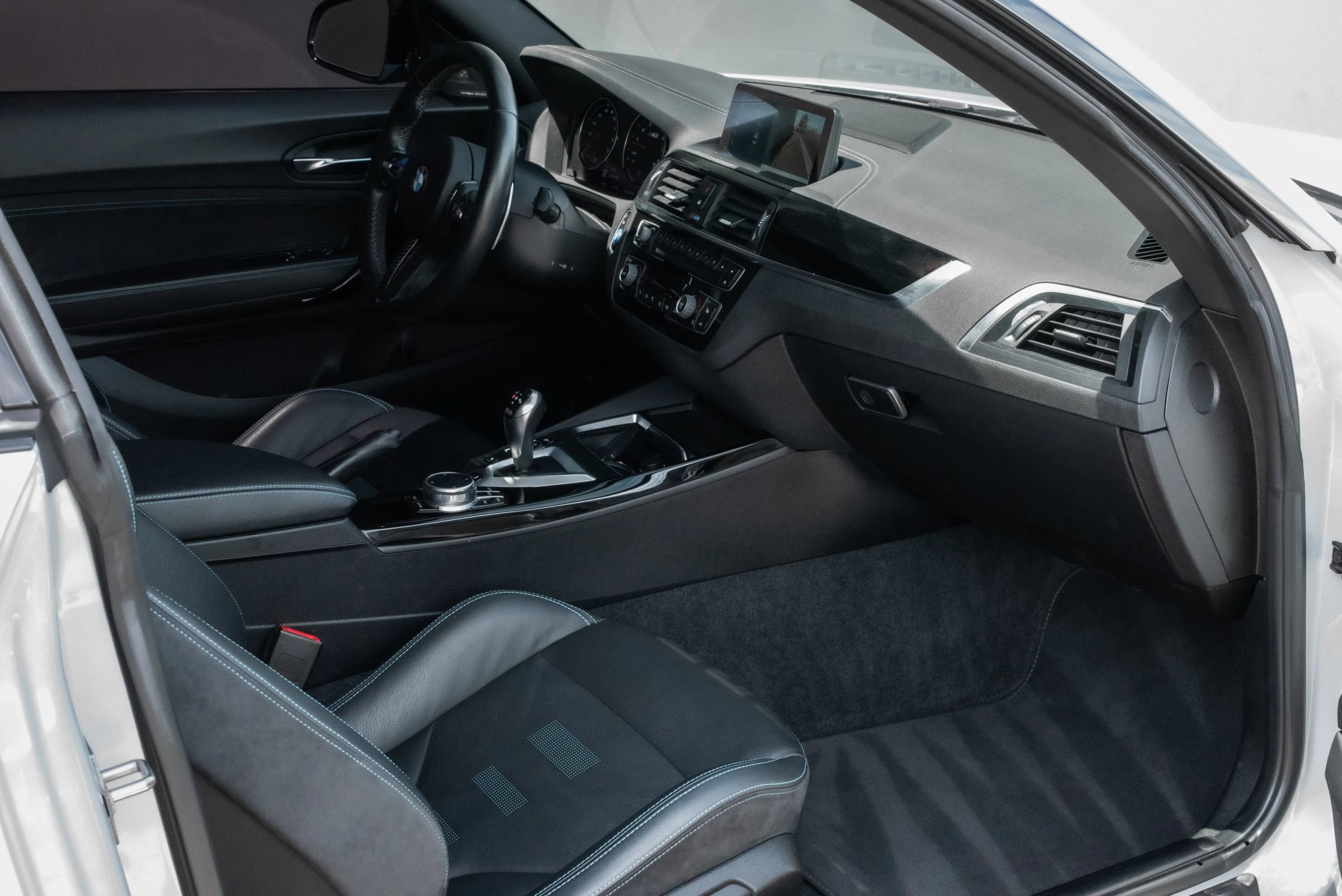 Used 2019 BMW M2 Competition w/ Executive Package RWD image 16