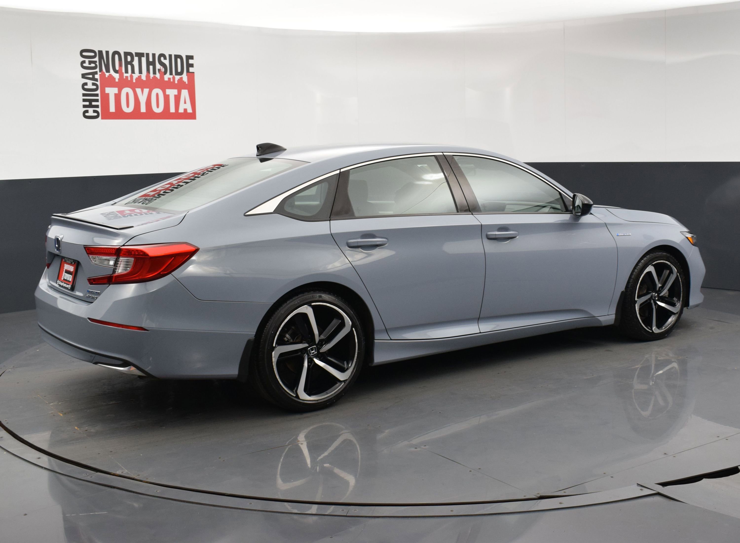 Used 2022 Honda Accord Sport image 4