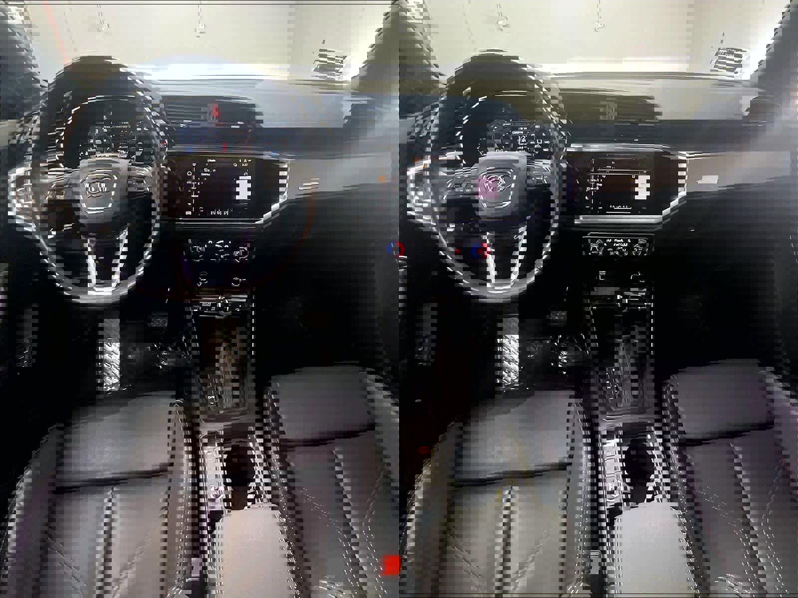 Certified 2023 Audi Q3 2.0T Premium w/ Black Optic Sport Package image 16