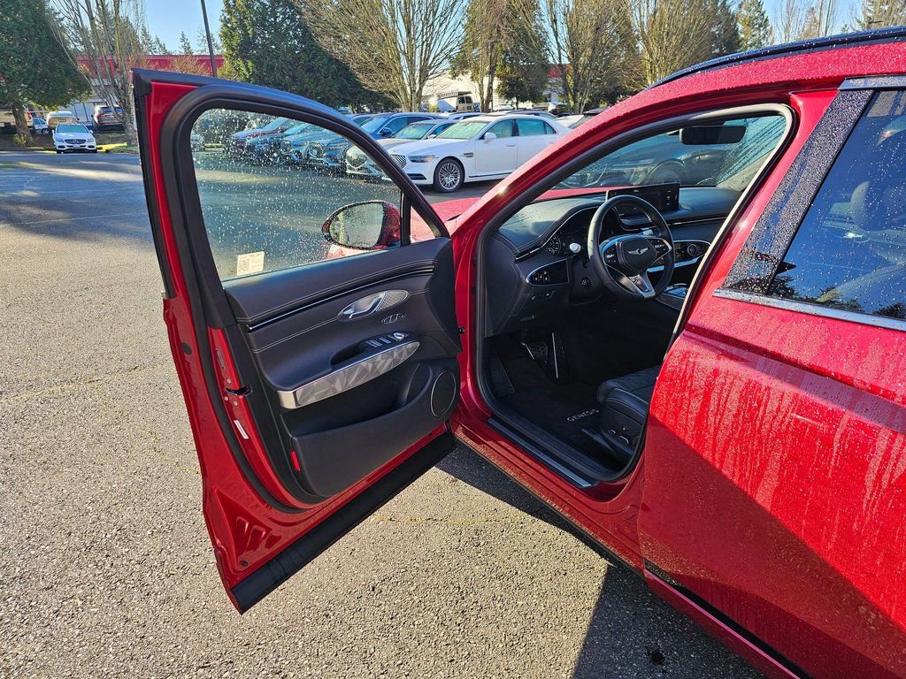 Used 2025 Genesis GV70 3.5T Sport w/ Sport Advanced Package image 20