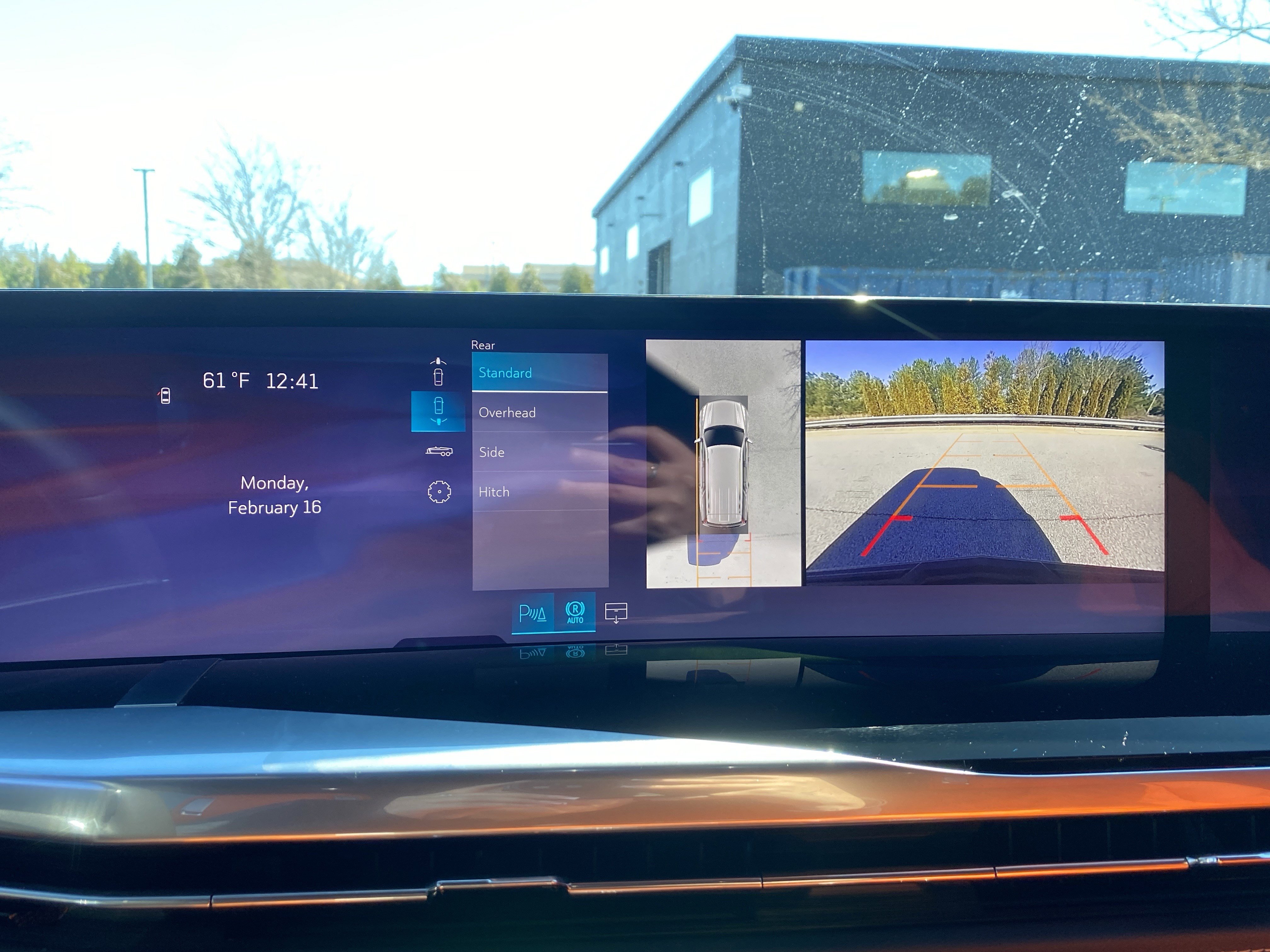 Used 2026 Cadillac Escalade Platinum Sport image 34