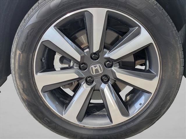 Certified 2023 Honda Pilot Touring image 9