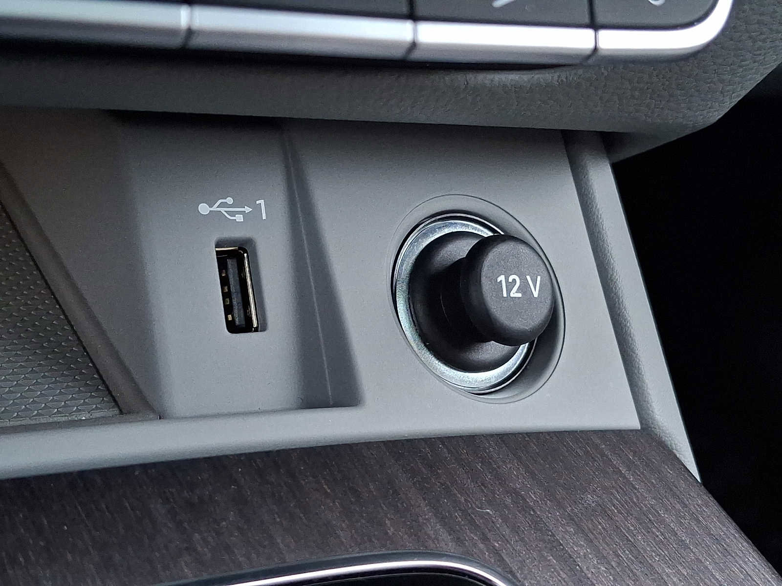 Used 2021 Audi Q5 2.0T Premium Plus image 23