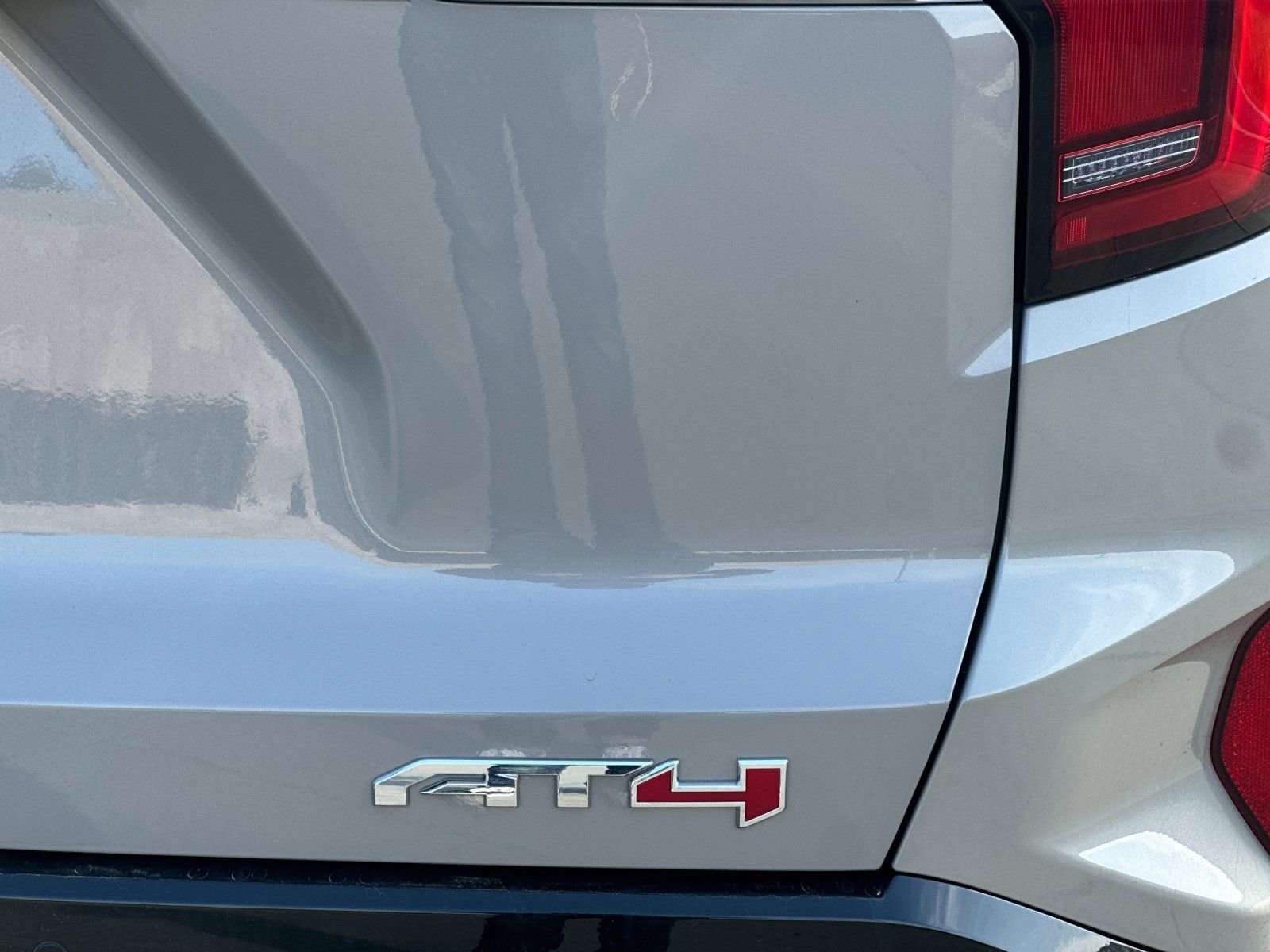 New 2026 GMC Terrain AT4 image 27