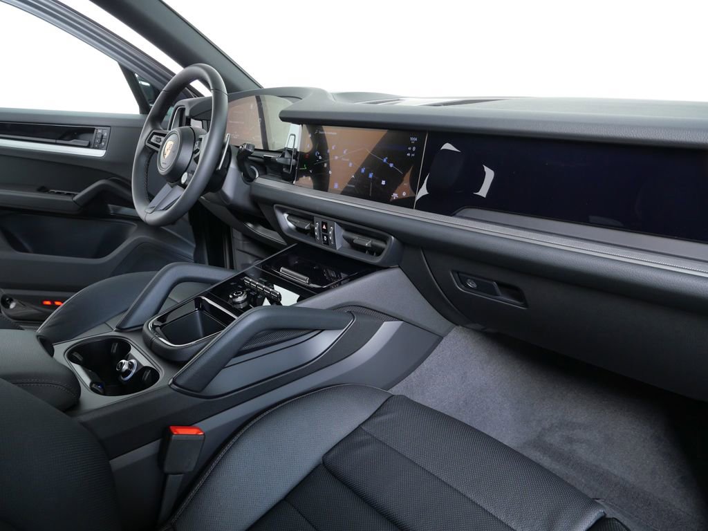 New 2026 Porsche Cayenne image 19