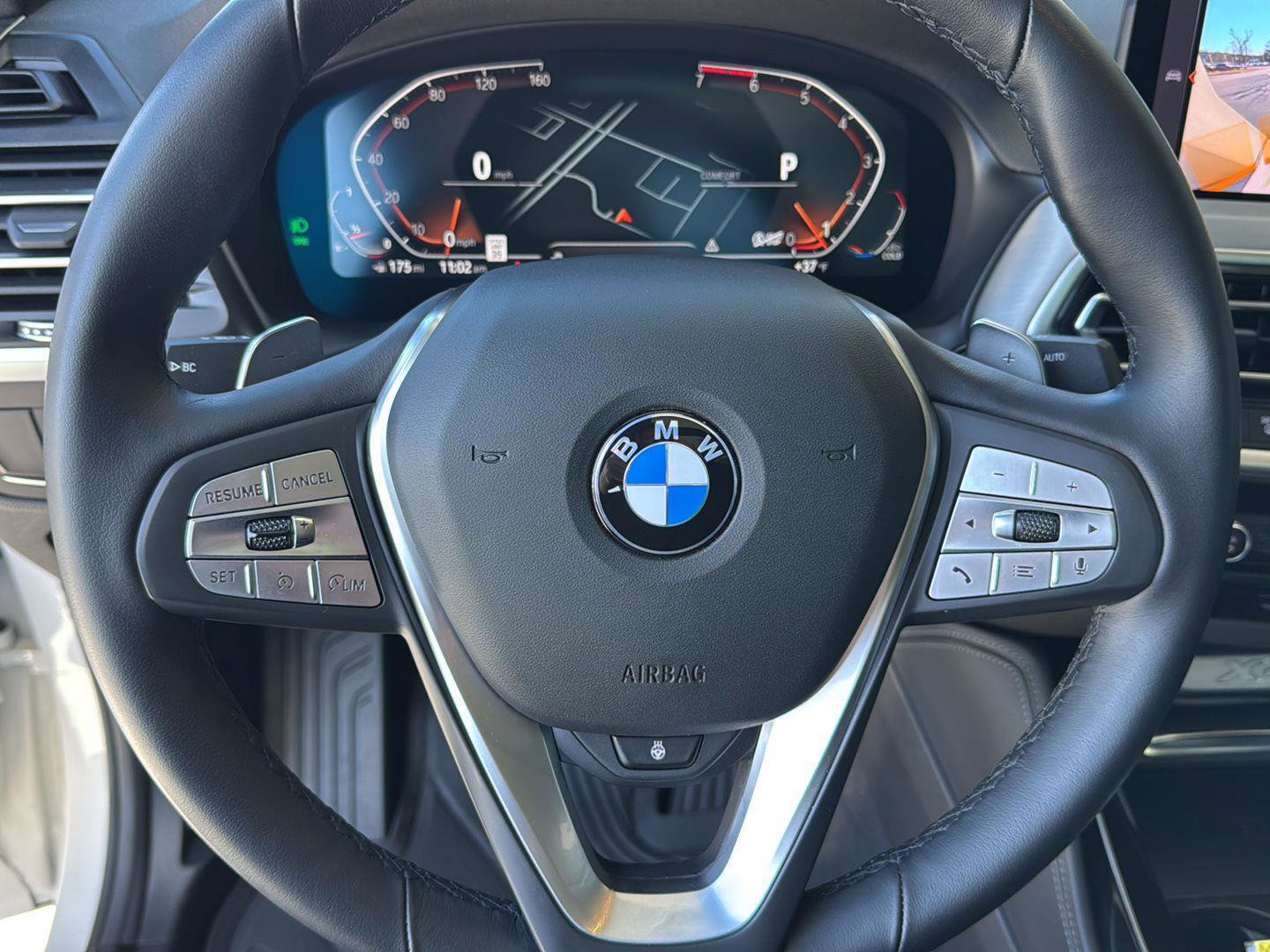 Certified 2024 BMW X4 xDrive30i w/ Premium Package image 17