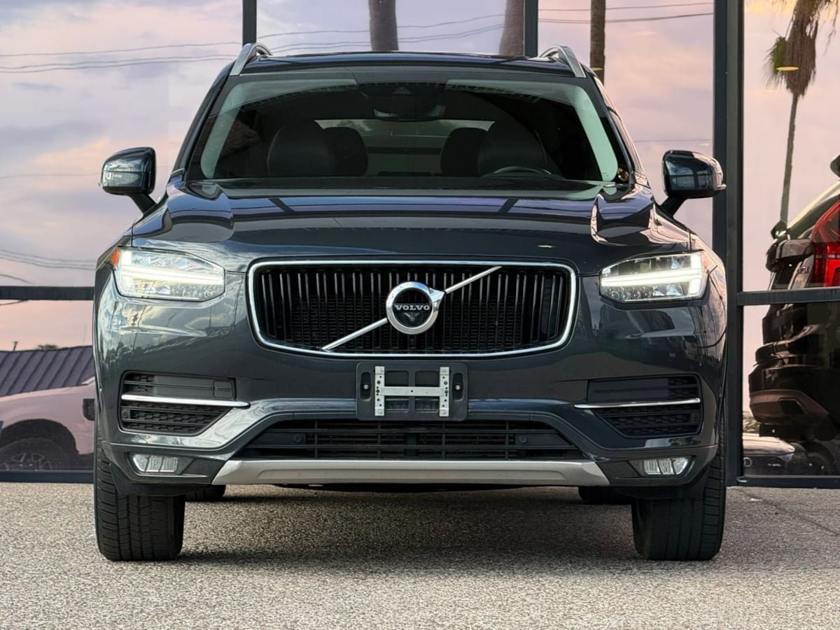 Used 2017 Volvo XC90 T6 Momentum w/ Vision Package AWD/4WD image 20