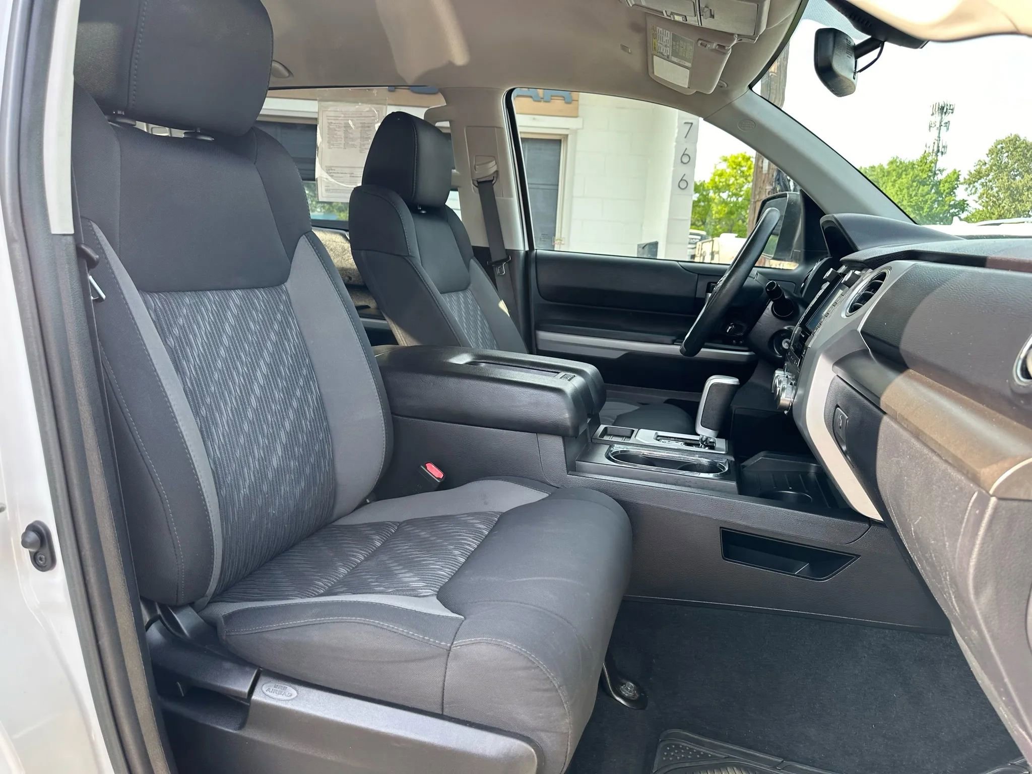 Used 2020 Toyota Tundra SR5 w/ SR5 Upgrade Package image 27