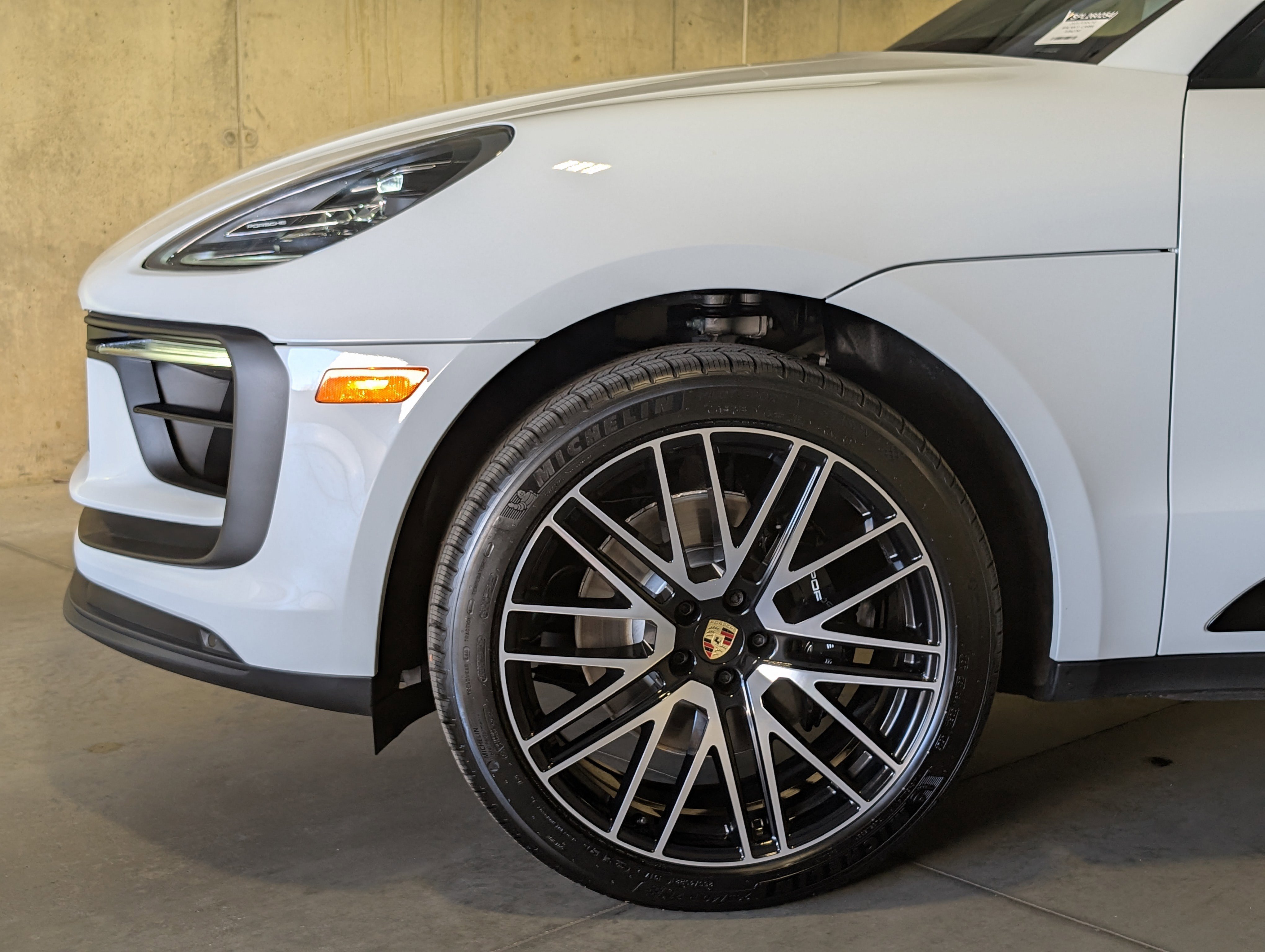 New 2026 Porsche Macan S image 14