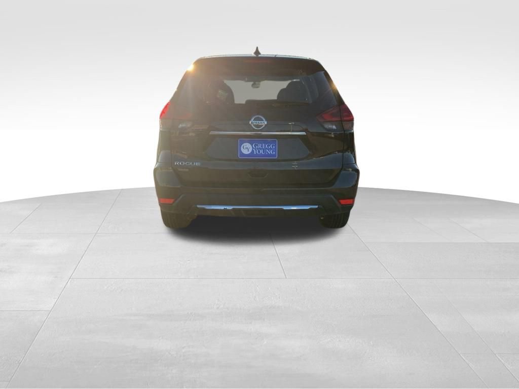 Used 2019 Nissan Rogue SL image 4